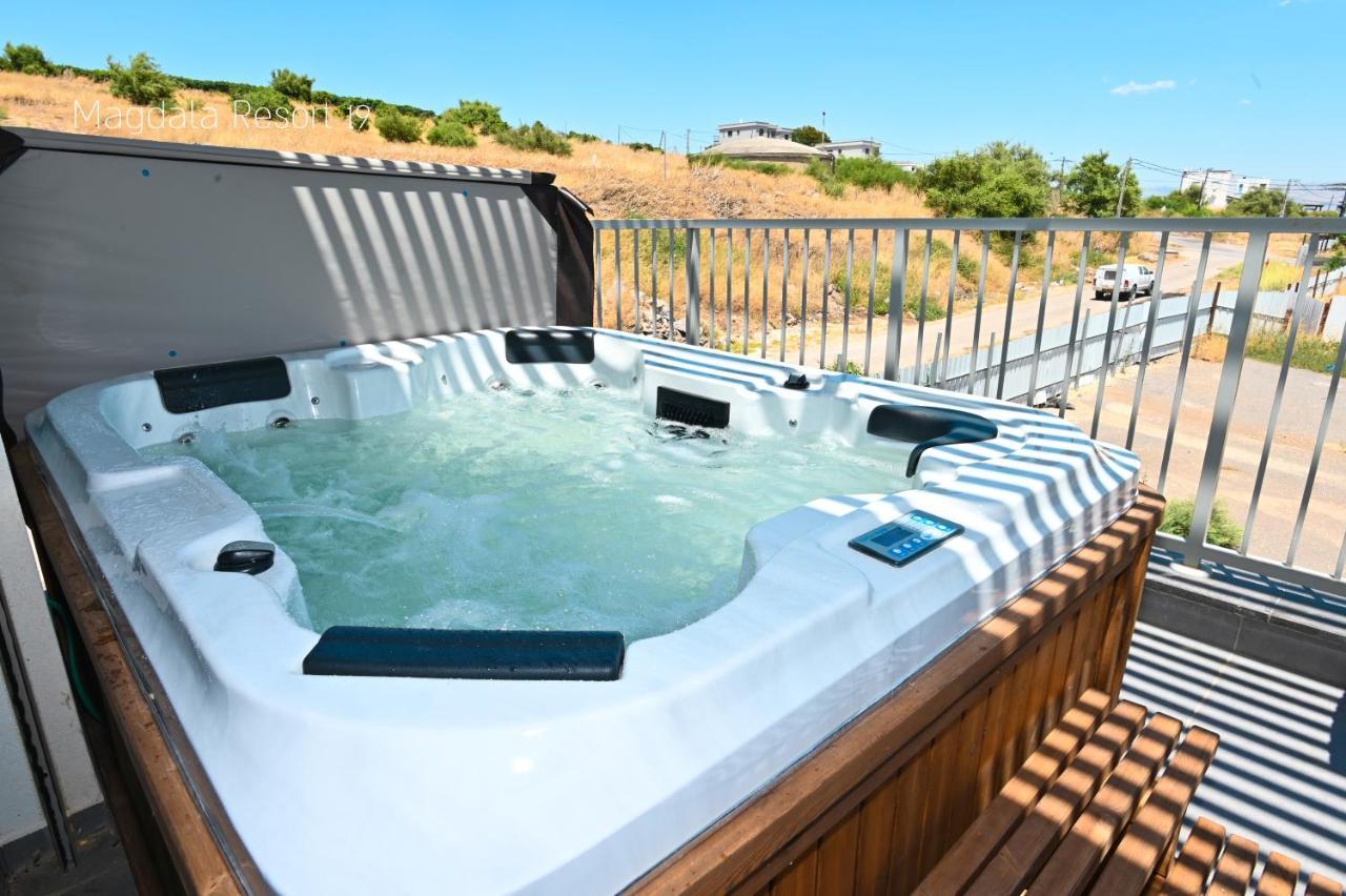 Yalarent Magdala Resort- Luxury Suites With Pool Or Jacuzzi With Sea View Migdal Dış mekan fotoğraf