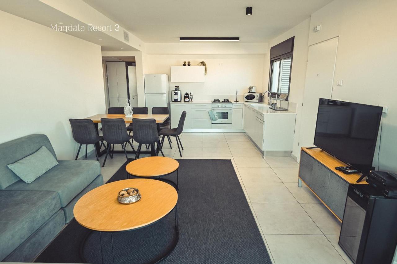 Yalarent Magdala Resort- Luxury Suites With Pool Or Jacuzzi With Sea View Migdal Dış mekan fotoğraf
