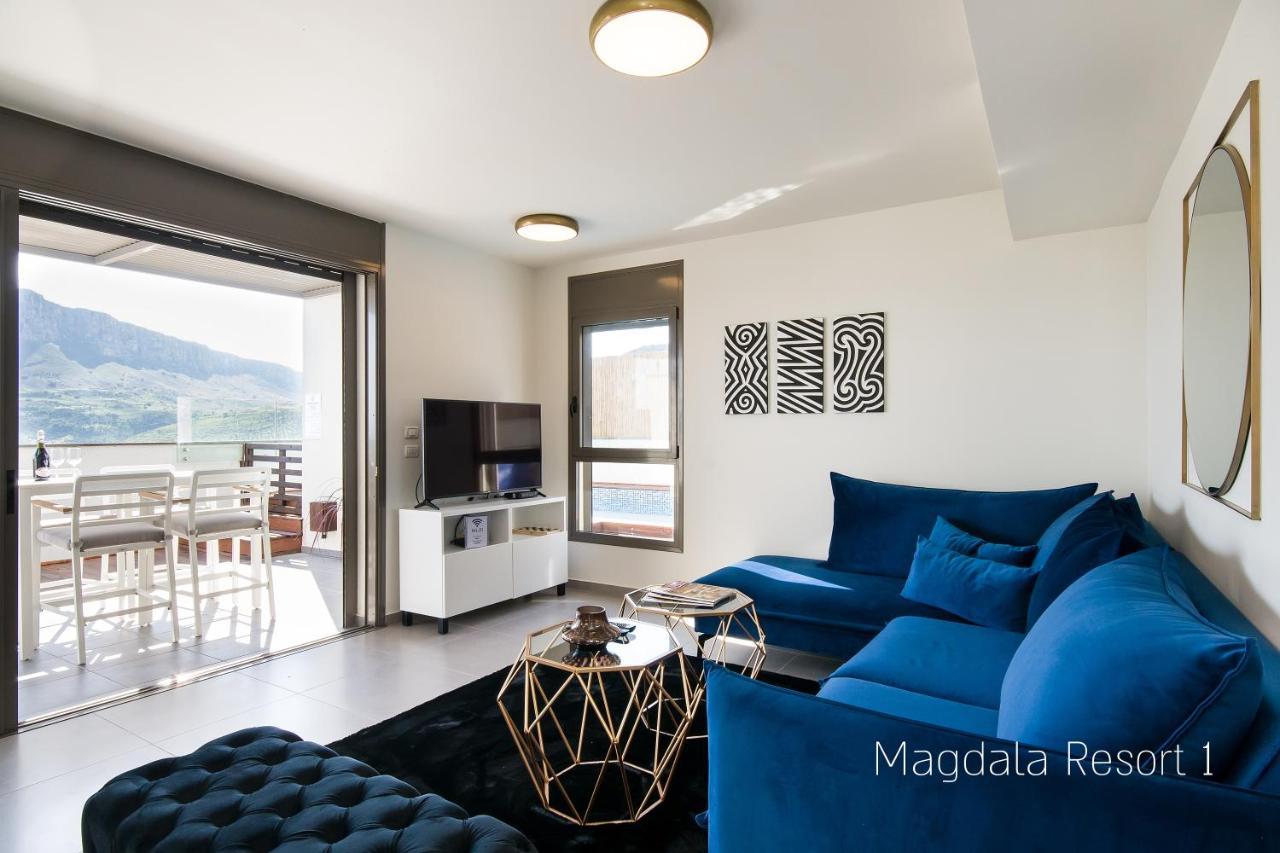 Yalarent Magdala Resort- Luxury Suites With Pool Or Jacuzzi With Sea View Migdal Dış mekan fotoğraf